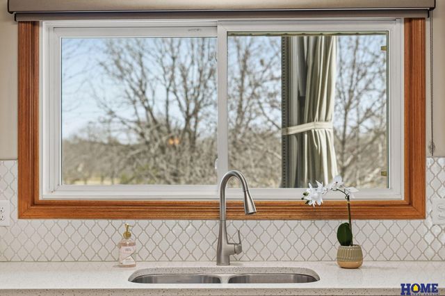 5510 S 8th Street, Lincoln, NE 68512