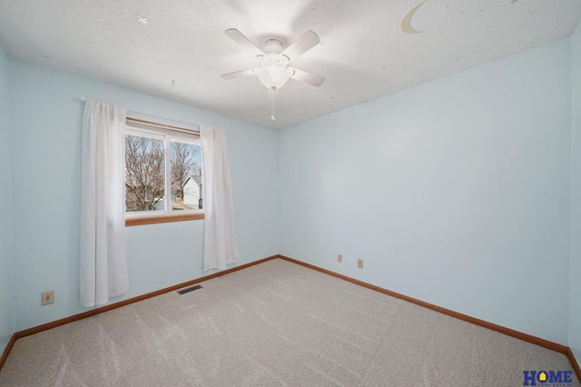 5510 S 8th Street, Lincoln, NE 68512