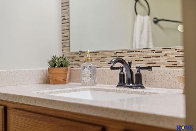 5510 S 8th Street, Lincoln, NE 68512