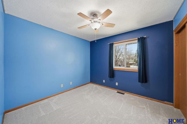 5510 S 8th Street, Lincoln, NE 68512