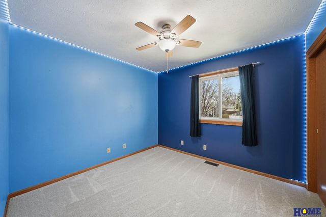 5510 S 8th Street, Lincoln, NE 68512