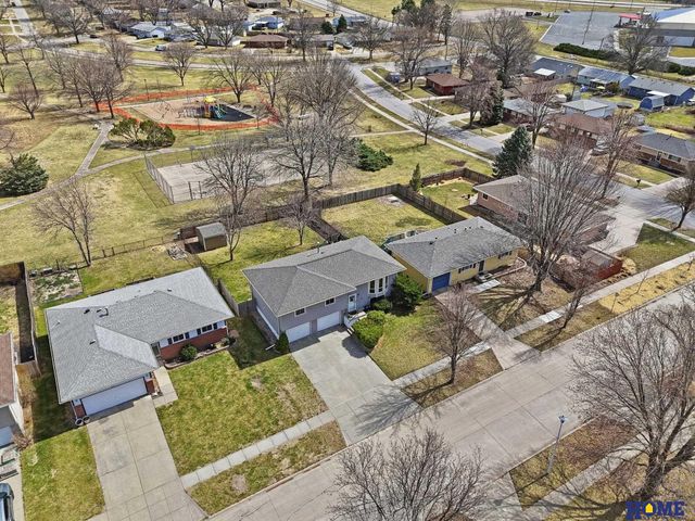5510 S 8th Street, Lincoln, NE 68512