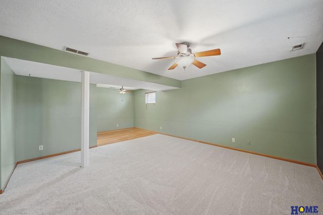 5510 S 8th Street, Lincoln, NE 68512