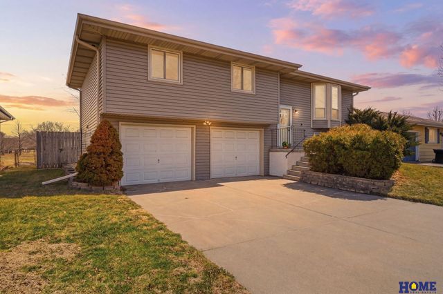 5510 S 8th Street, Lincoln, NE 68512