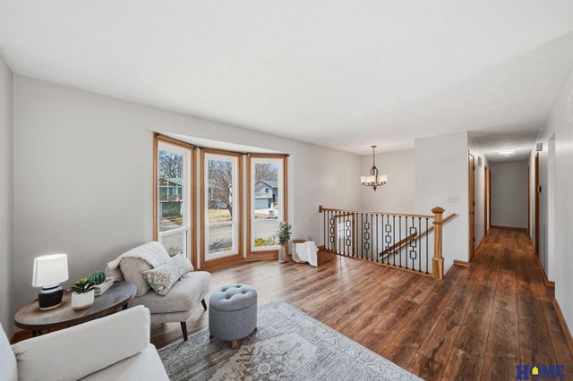 5510 S 8th Street, Lincoln, NE 68512