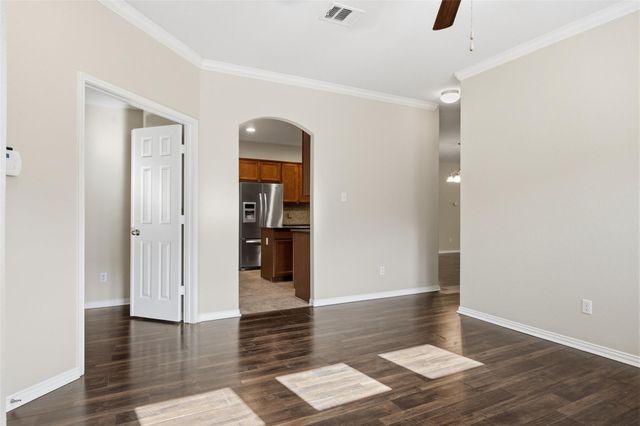 1069 Talley LOOP, Buda, TX 78610