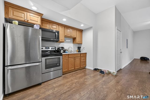 15 Townley Street, Hartford, CT 06105