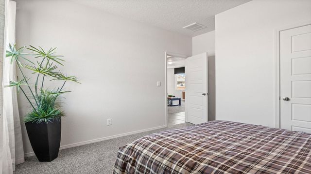 10604 Caresso Loop SW, Albuquerque, NM 87121