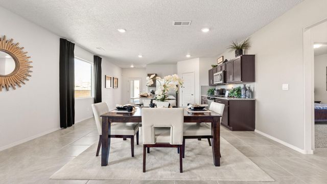 10604 Caresso Loop SW, Albuquerque, NM 87121