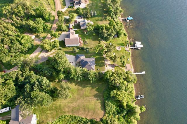 31129 E Jewett Drive, Fergus Falls, MN 56537