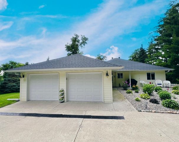 31129 E Jewett Drive, Fergus Falls, MN 56537