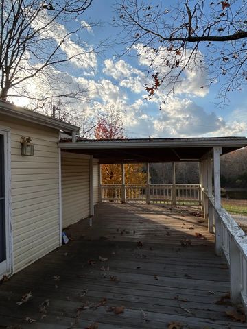 2483 County Road 314, Alton, MO 65606