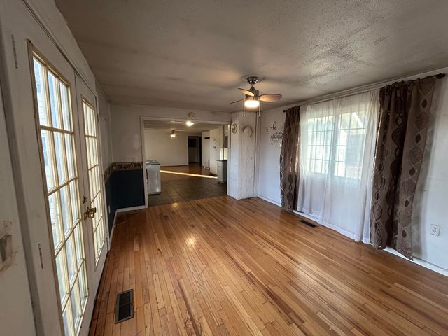 2483 County Road 314, Alton, MO 65606