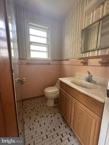 6803 LOUISE LN, Clinton, MD 20735