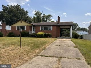 6803 LOUISE LN, Clinton, MD 20735