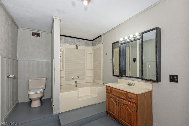 396 Park Road, Painesville Twp, OH 44077
