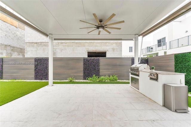 6750 NW 103rd Avenue, Doral, FL 33178