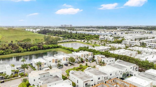 6750 NW 103rd Avenue, Doral, FL 33178