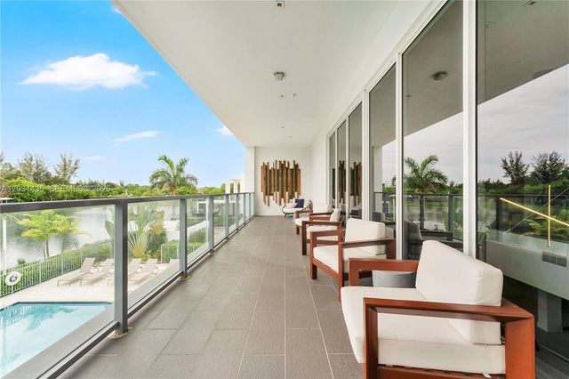 6750 NW 103rd Avenue, Doral, FL 33178