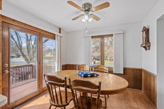 1079 Monroe Street S, Shakopee, MN 55379