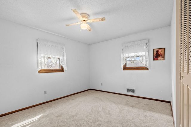 1079 Monroe Street S, Shakopee, MN 55379