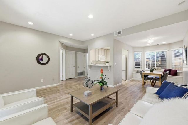748 Northrup Street 332, San Jose, CA 95126