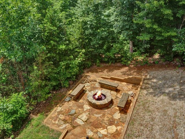 499 Raven Ridge Circle, Mineral Bluff, GA 30559