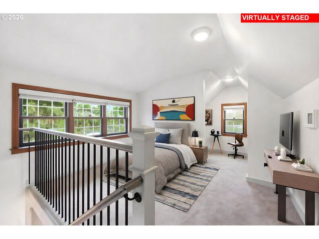 4194 Se VIEW ACRES Rd 1, Milwaukie, OR 97267