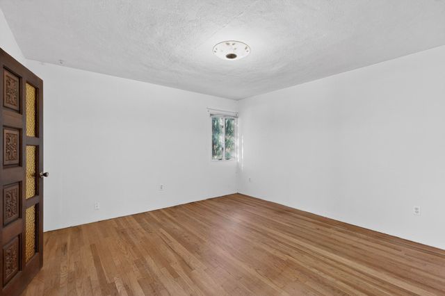 2303 Rio Grande Boulevard NW, Albuquerque, NM 87104