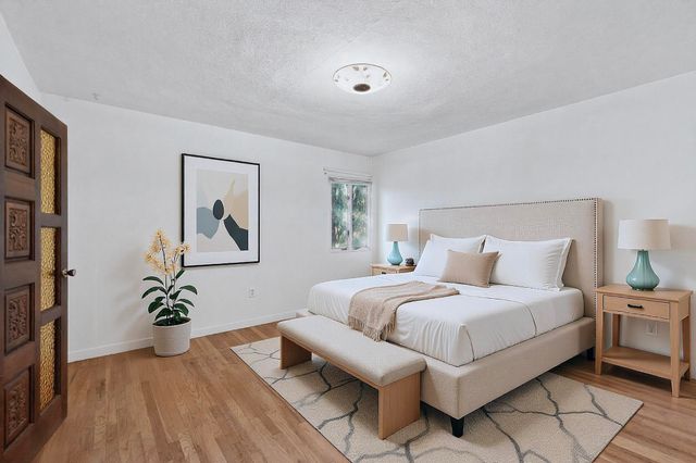 2303 Rio Grande Boulevard NW, Albuquerque, NM 87104