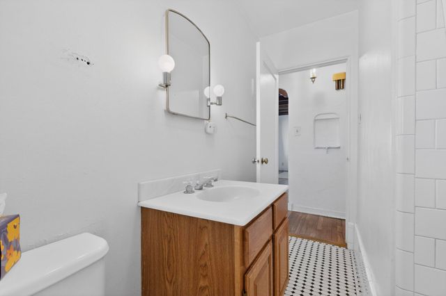 2303 Rio Grande Boulevard NW, Albuquerque, NM 87104