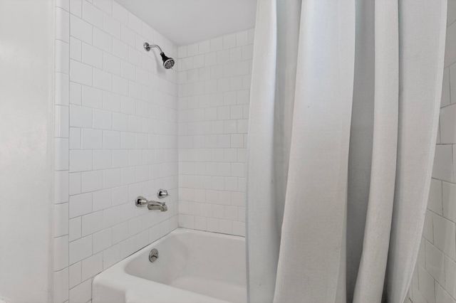 2303 Rio Grande Boulevard NW, Albuquerque, NM 87104