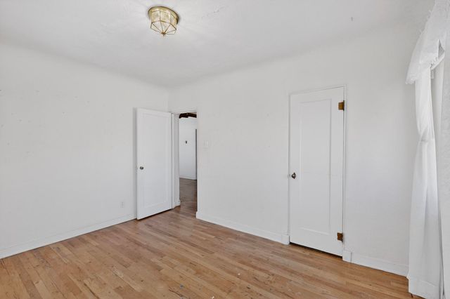 2303 Rio Grande Boulevard NW, Albuquerque, NM 87104