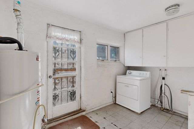 2303 Rio Grande Boulevard NW, Albuquerque, NM 87104