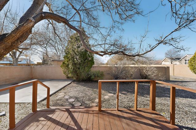 2303 Rio Grande Boulevard NW, Albuquerque, NM 87104