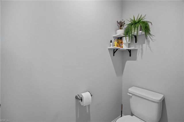 3972 Pughsville RD, Suffolk, VA 23435