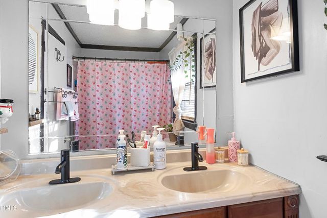 801 W Garden Street, Sanford, NC 27330