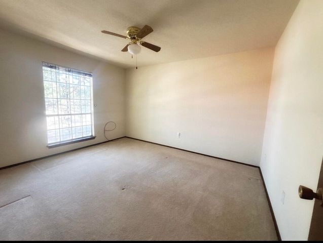 8200 Loma Del Norte Road NE, Albuquerque, NM 87109