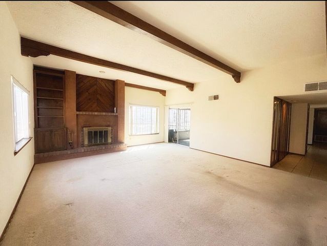 8200 Loma Del Norte Road NE, Albuquerque, NM 87109