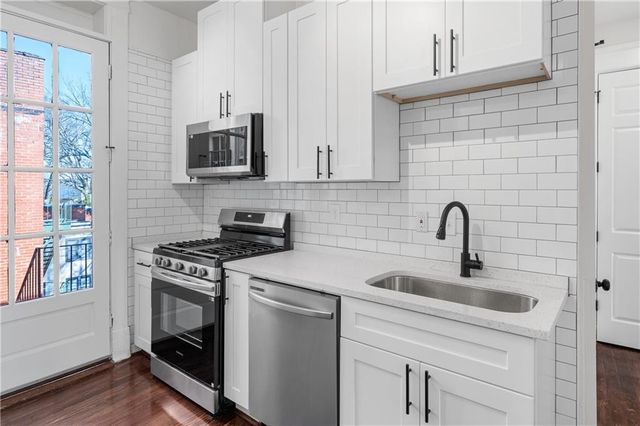 360 Ponce De Leon NE Avenue 17, Atlanta, GA 30308