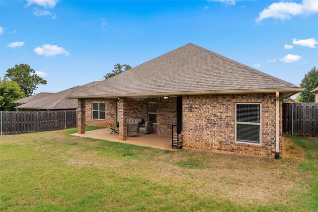 3225 Wakefield Road, Edmond, OK 73034