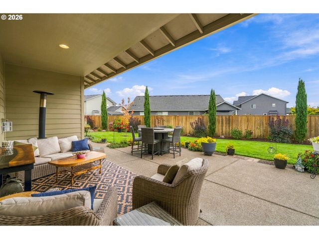 2944 Ne DRIFT Ct, Albany, OR 97321