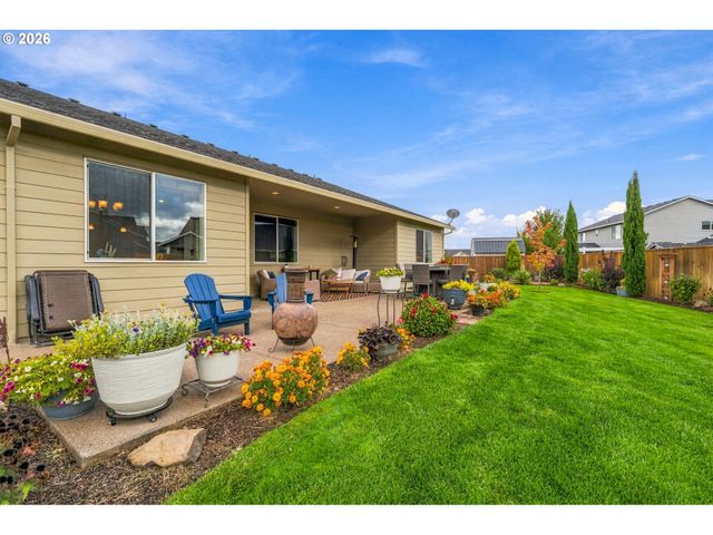 2944 Ne DRIFT Ct, Albany, OR 97321