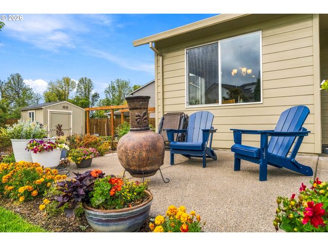 2944 Ne DRIFT Ct, Albany, OR 97321