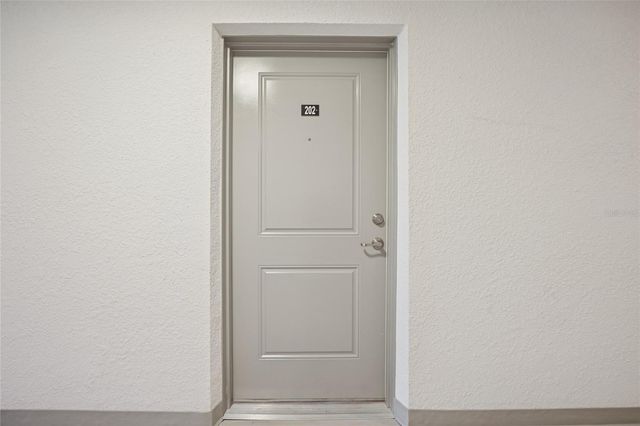 1210 SOUTHSTATION PLACE 202, Orlando, FL 32809