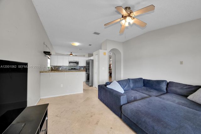3110 SE 4th Pl, Homestead, FL 33033