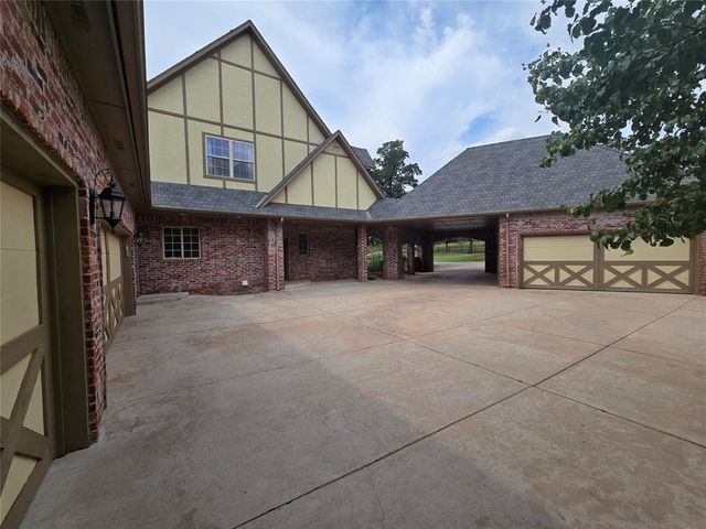 2800 E Hefner Road, Oklahoma City, OK 73131