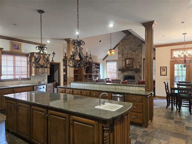 2800 E Hefner Road, Oklahoma City, OK 73131