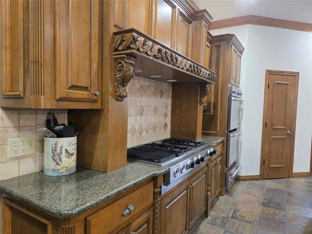 2800 E Hefner Road, Oklahoma City, OK 73131