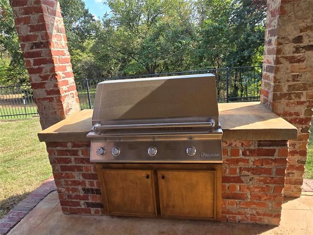 2800 E Hefner Road, Oklahoma City, OK 73131